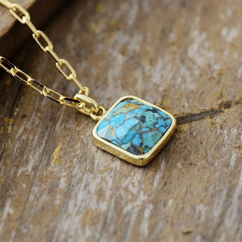 Fashion Turquoise Pendant Necklace