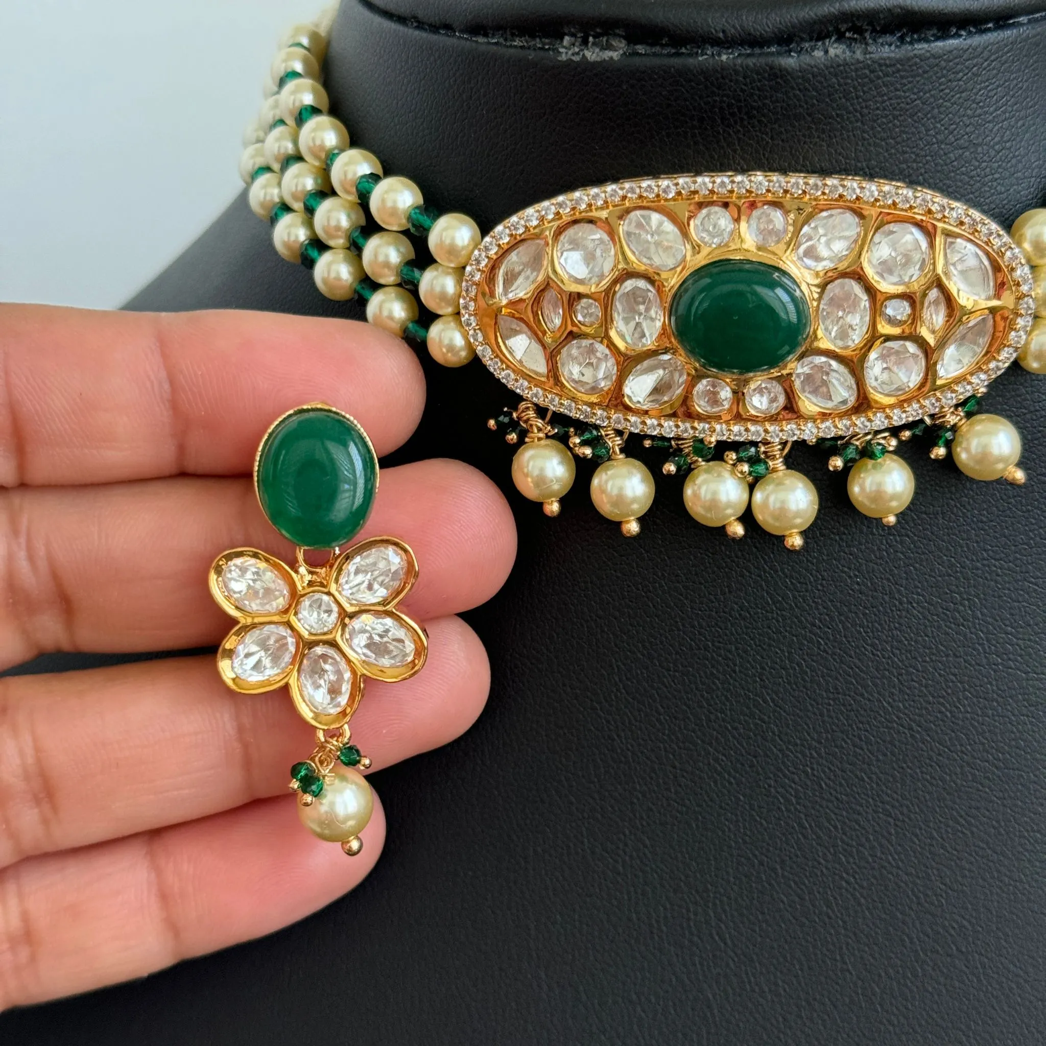 Green Premium Kundan Choker