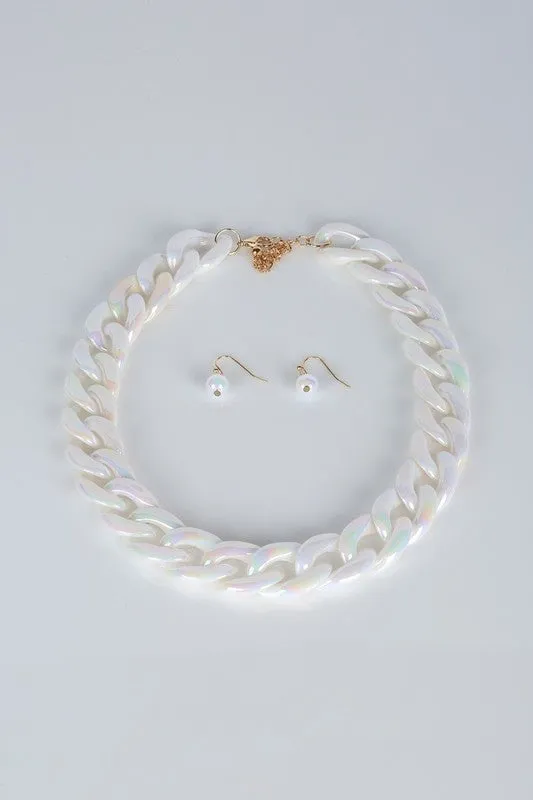 STATEMENT WHITE CHAIN NECKLACE AND EARRING SET
